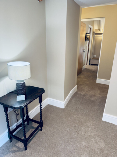 Room 2, Rising Sun Inn - Rough Tor, Cornwall