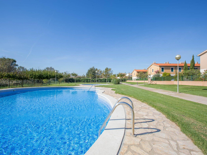 3, Villa in Pals near Scenic Beach, Girona