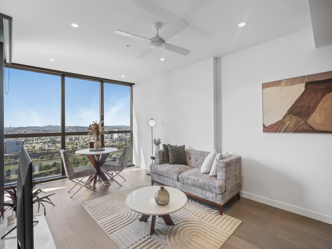 2, Stylish 1-Bed Apartment in Brisbane CBD, Brisbane