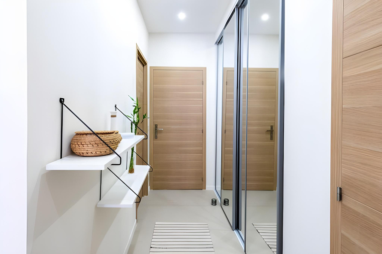 Bathroom 4, Cozy apartment Juan-Les-Pins - 300m Beach , Alpes-Maritimes