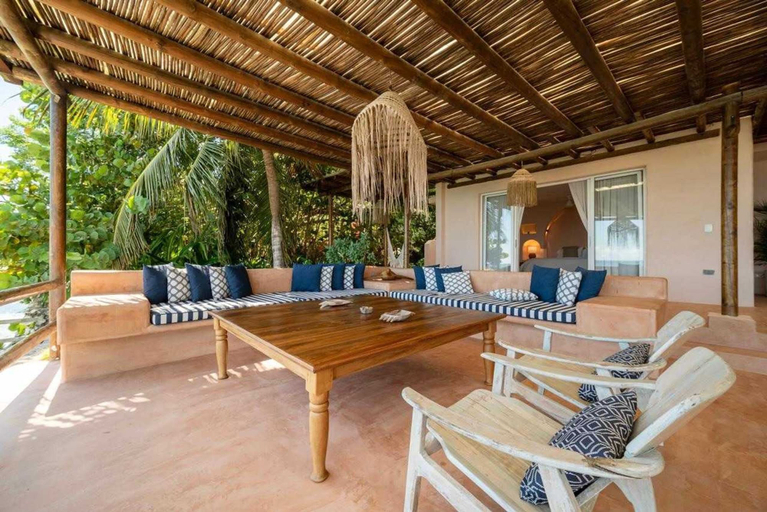 Room 4, w Stunning 6BR Beachfront Villa in Rosario, Cartagena de Indias