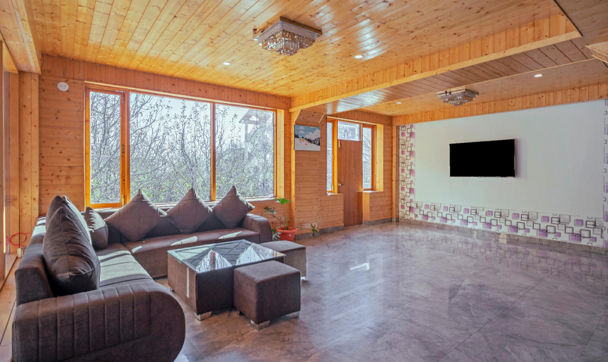 Public Area 3, Treebo MR Villa with Mountain View, Kullu