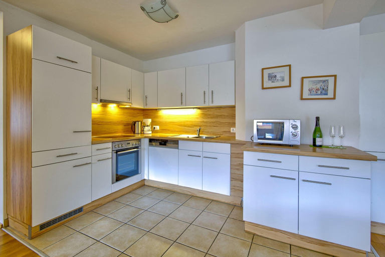 Private kitchen 5, Vicky Apartment - Central, Mountain Stay, Kufstein