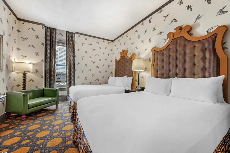 Bedroom 2, The Royal Sonesta Portland Downtown, Multnomah