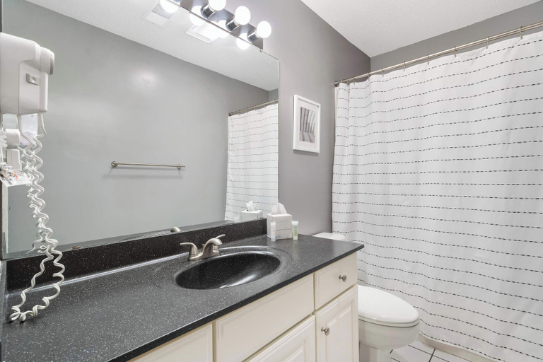 Bathroom 3, Pool View Oasis - Community Amenities, Taney