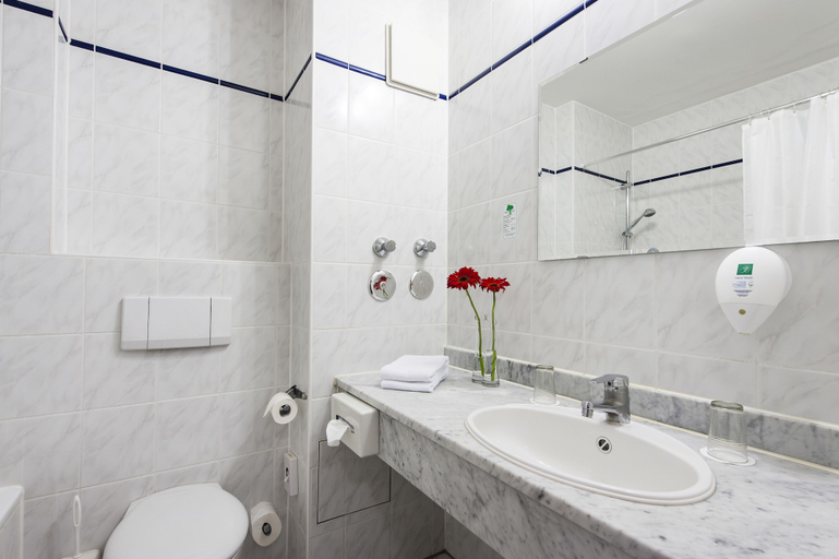 Bathroom 5, Andante Hotel Erding, Erding