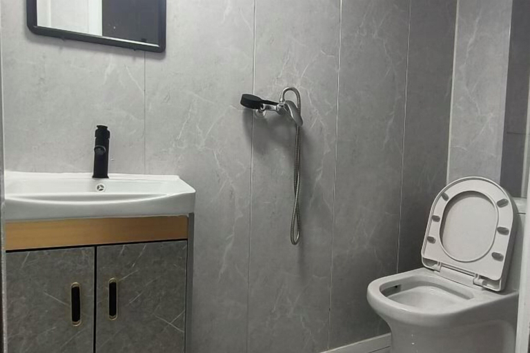 Bathroom 4, Xinyue Hotel (Taiyuan Ophthalmology Hospital), Taiyuan