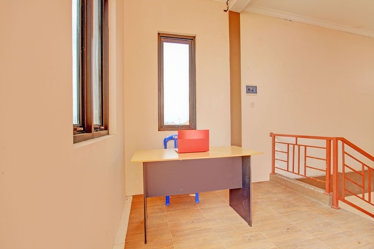 Others 5, Hotel O Syifa Guest House Syariah, Tegal