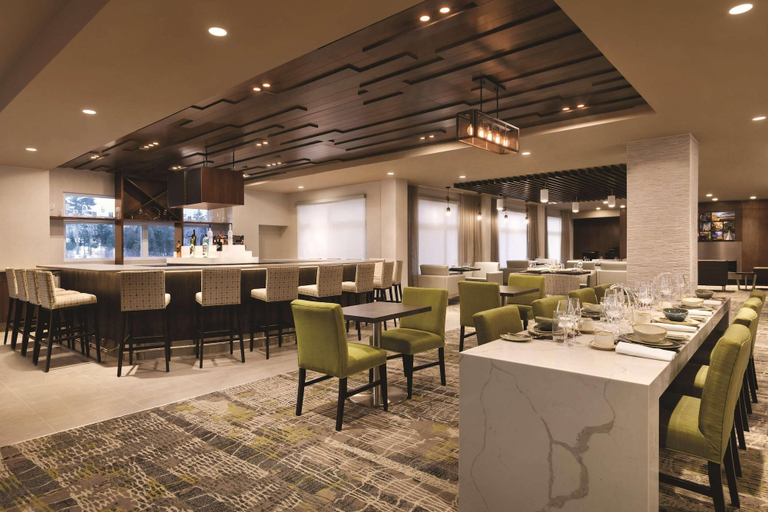 Food & Drinks 4, Radisson Hotel Kingswood Hotel Fredericton, NB, York