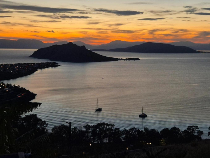 View 2, La Casa Del Sol Villa Aegina, Attica