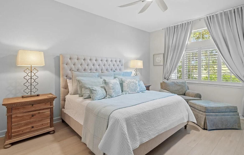 Room 5, Tivoli by the Sea 5286, Walton