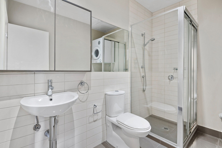 Bathroom 4, Chic Inner City Convenience, With Secure Parking, Melbourne