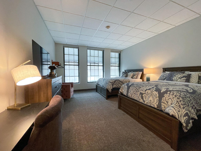 Bedroom 2, The Alonzo Ward Hotel, Brown