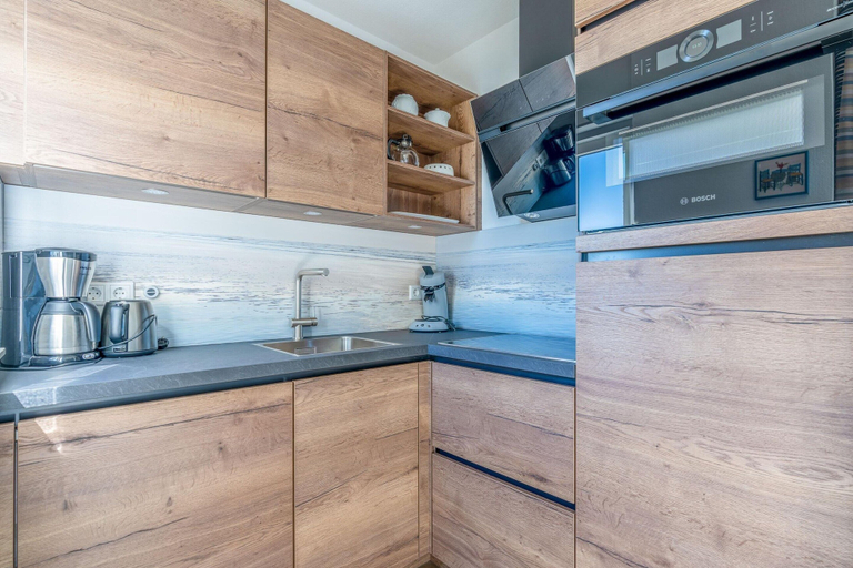 Private kitchen, 4-person Apartment With Island View, Texel