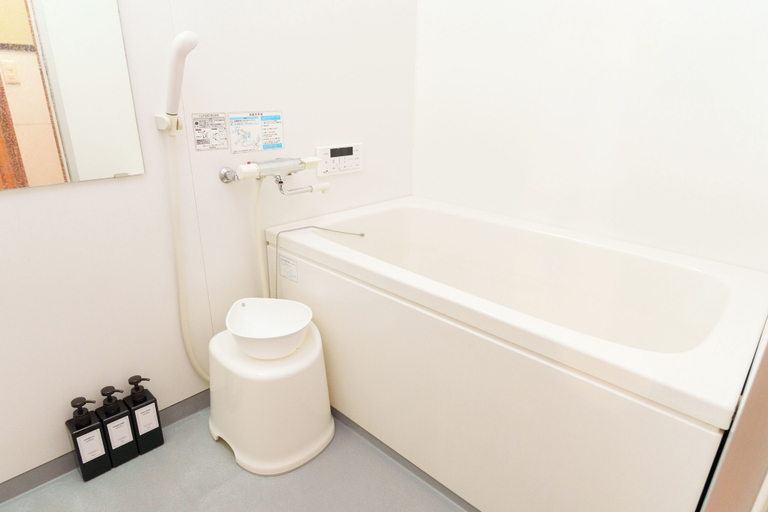 Bathroom 5, minka Villa Fujiyoshida, Fujiyoshida