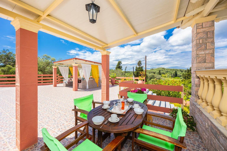 Others 5, Villa Psaropouli Large Private Pool, A/C, WiFi, Ionian Islands
