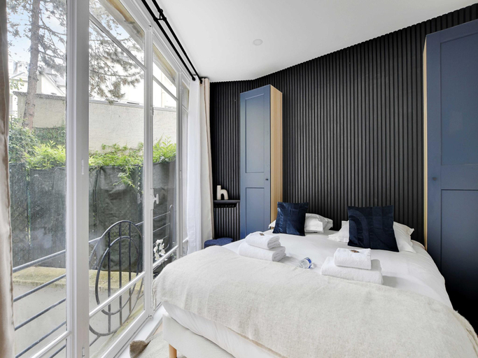 Bedroom 3, Magnificent 2BD6P apartment - Eiffel Tower, Paris