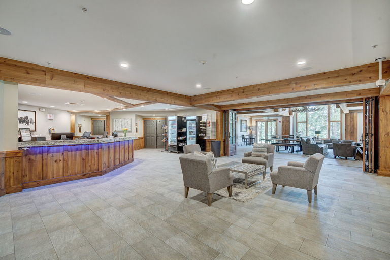 Lobby 4, Cozy Ski Chalet With Large Balcony 1 Bedroom Condo, Summit