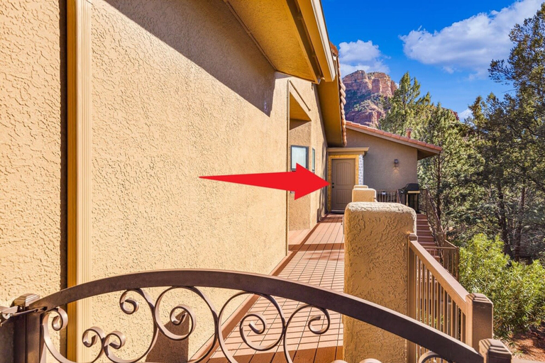 Property entrance, Mammoth Rock Retreat-villa Amazing Views-sleeps 4, Coconino