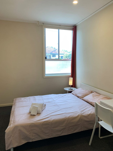 Room 5, Chadstone Holiday W6 Villa, Melbourne