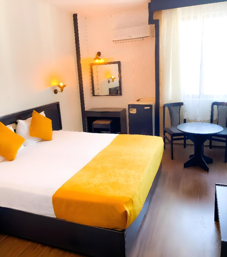 Bedroom 2, Güleryüz Hotel 2, Antalya