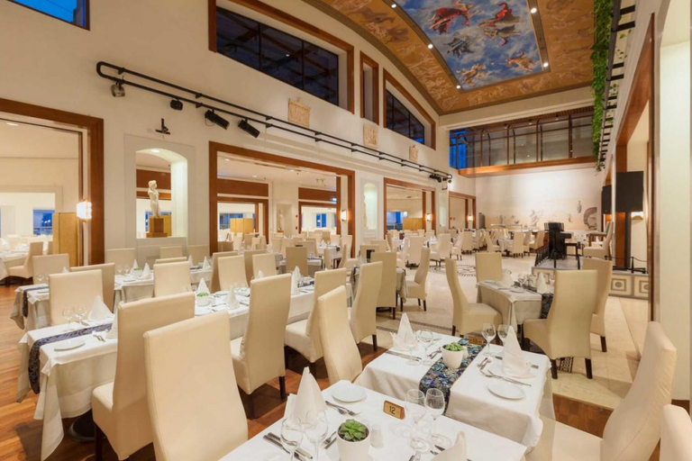 Food & Drinks 5, St Raphael Resort and Marina