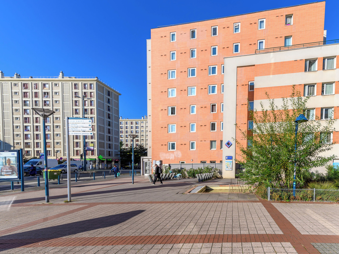 Exterior & Views 2, Séjours & Affaires Pantin Charles de Gaulle, Seine-Saint-Denis