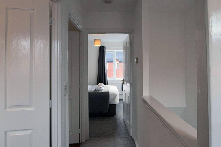 Room 5, Derby Luxury Apartment - Foss Road, Derbyshire