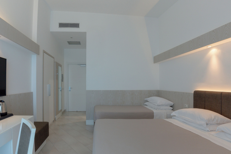 Bedroom 2, Hotel Giosuè a mare, Napoli