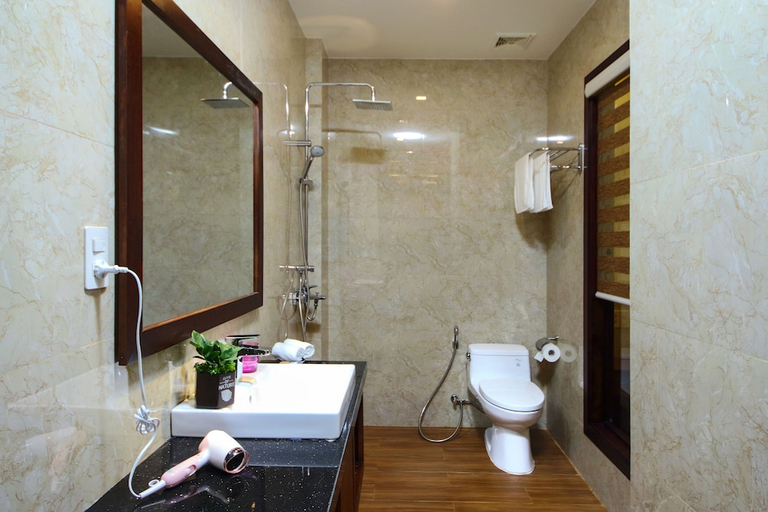 Bathroom 5, Sol Villa, Da Nang