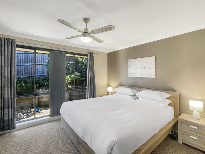 Room 3, Our Haven: 4-bed Escape Near Beach & Mogo Trails, Eurobodalla