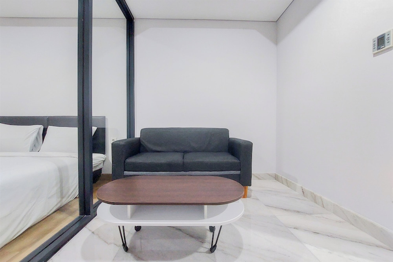 Bedroom 4, Tranquil And Comfort Living 1Br The Smith Alam Sutera Apartment, Tangerang