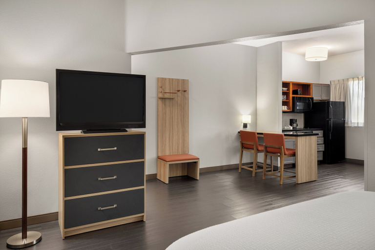 Bedroom 4, Candlewood Suites SAN DIEGO, San Diego