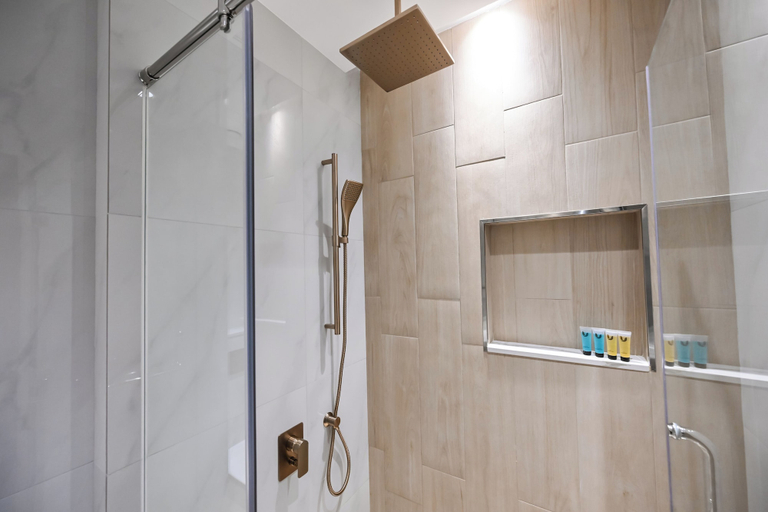 Bathroom 3, Elite Downtown Residence 2, Dubai