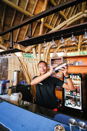 Food & Drinks 4, Nusa View, Klungkung