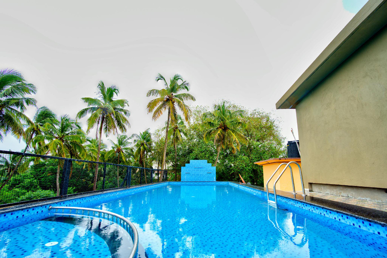 Sport & Beauty, Ocean Wave, North Goa