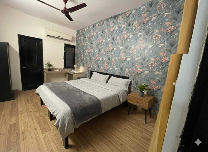 Room 3, Hotel Viraj Residency, Delhi