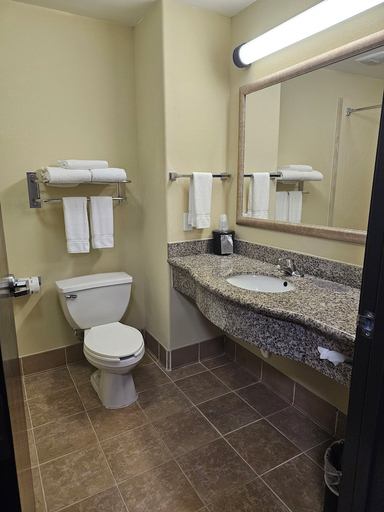 Bathroom 4, Express Inn Leesville Ft Johnson, SureStay C by BW, Vernon
