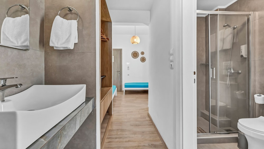 Bathroom 3, Sunset Beach Hotel, Crete