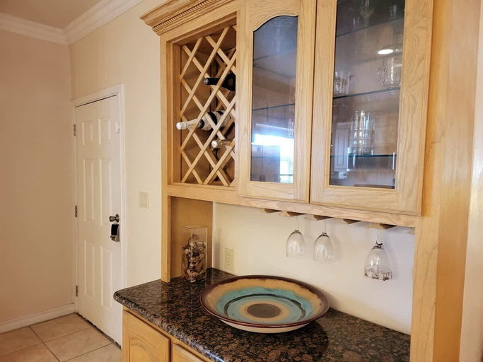 Interior 4, Overlooks Pool Easy Walk to Beach #D 2 Bedroom Home by RedAwning, Cameron