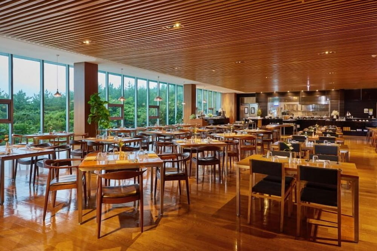 Food & Drinks 5, WE Hotel Jeju, Seogwipo