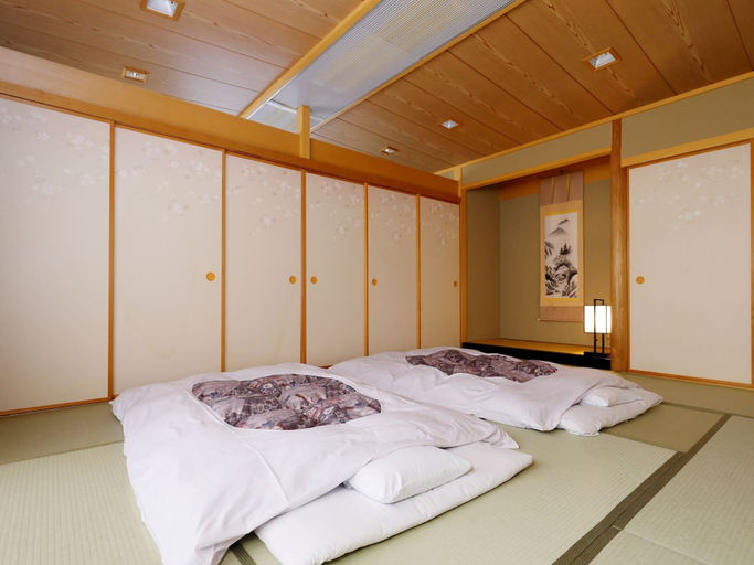 Bedroom 4, Kanko Hotel Tamaru, Nara