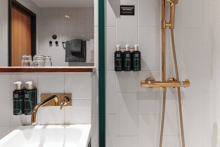 Bathroom 5, Clarion Hotel Amaranten, Stockholm