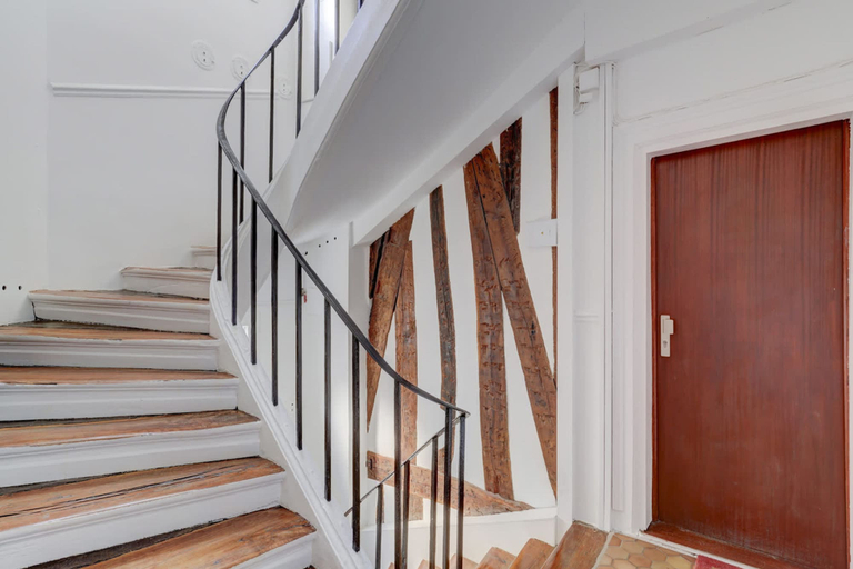 Room 2, Athos I Stylish 1BR Home on the Rive Gauche, Paris