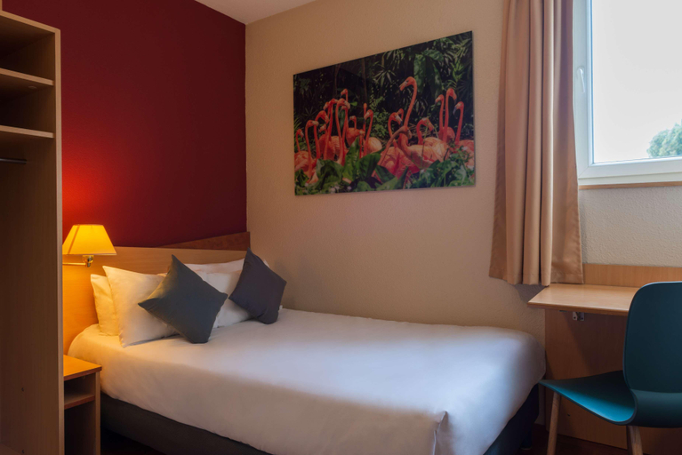 Bedroom 3, The Originals City, Hôtel Marseille Aéroport, Bouches-du-Rhône