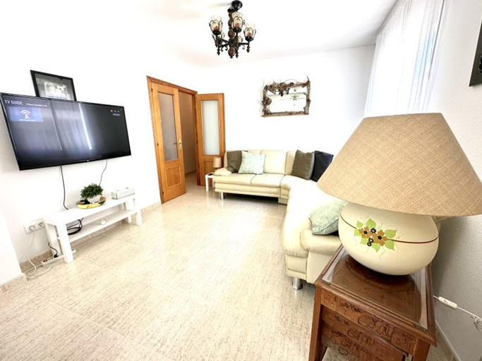 Room 2, Three Bedroom Apartment Prime Javea Location, Alicante