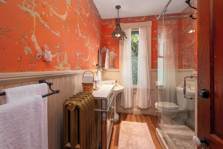 Bathroom 3, Gillis Grier Bed & Breakfast, Wicomico