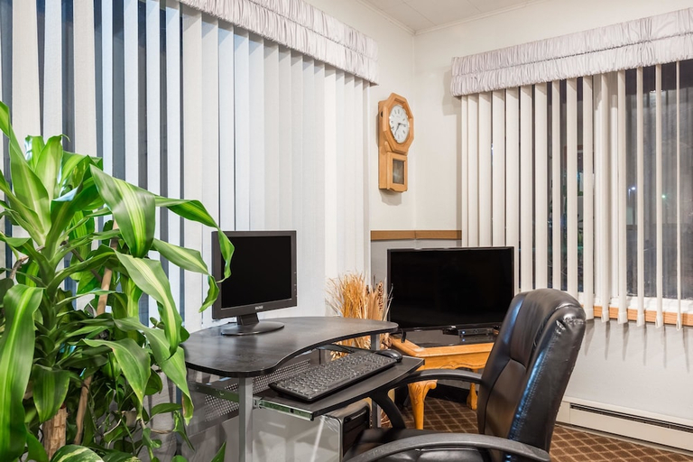 Others 3, Days Inn by Wyndham Atlantic, Cass