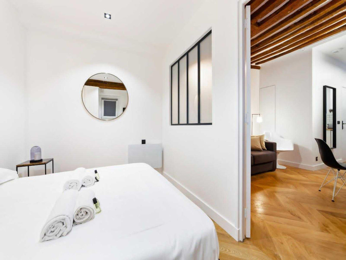Bedroom 4, Charming Apartment - 1br/4p - Bonne-nouvelle, Paris