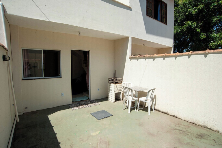 Room 5, Casa Pet Friendly com Varanda e Churrasqueira, Rio das Ostras